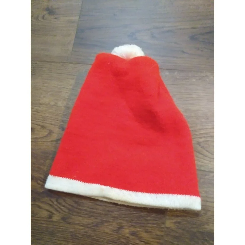 Vintage Canada Toque Hat Beanie Adult One Size Canadian Red White - Picture 2 of 2